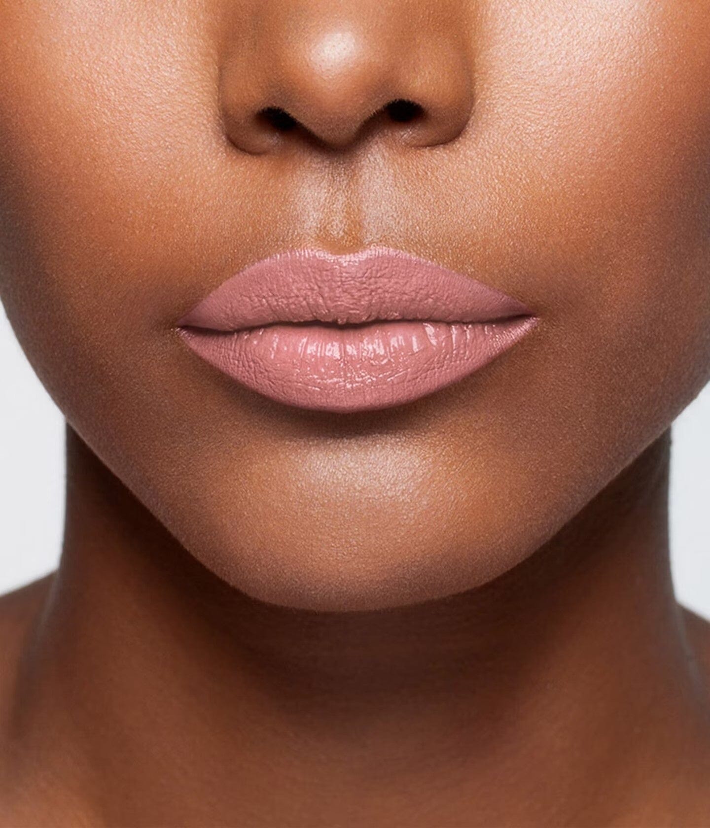 la-bouche-rouge-paris-lipstick-veganer-nachf-llbarer-lippenstift-satin-matt image 6
