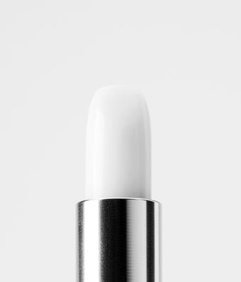 la-bouche-rouge-paris-lip-care-set-peeling-nachtserum-roter-balm image 4