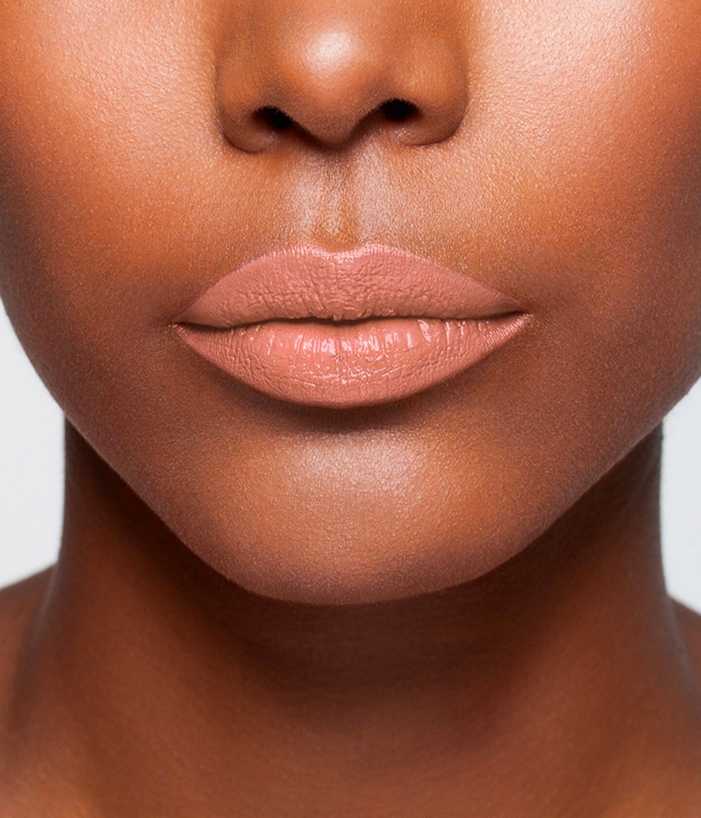 la-bouche-rouge-paris-le-nude-elsa-satin-lippenstift-97-nat-rlich-vegan image 6