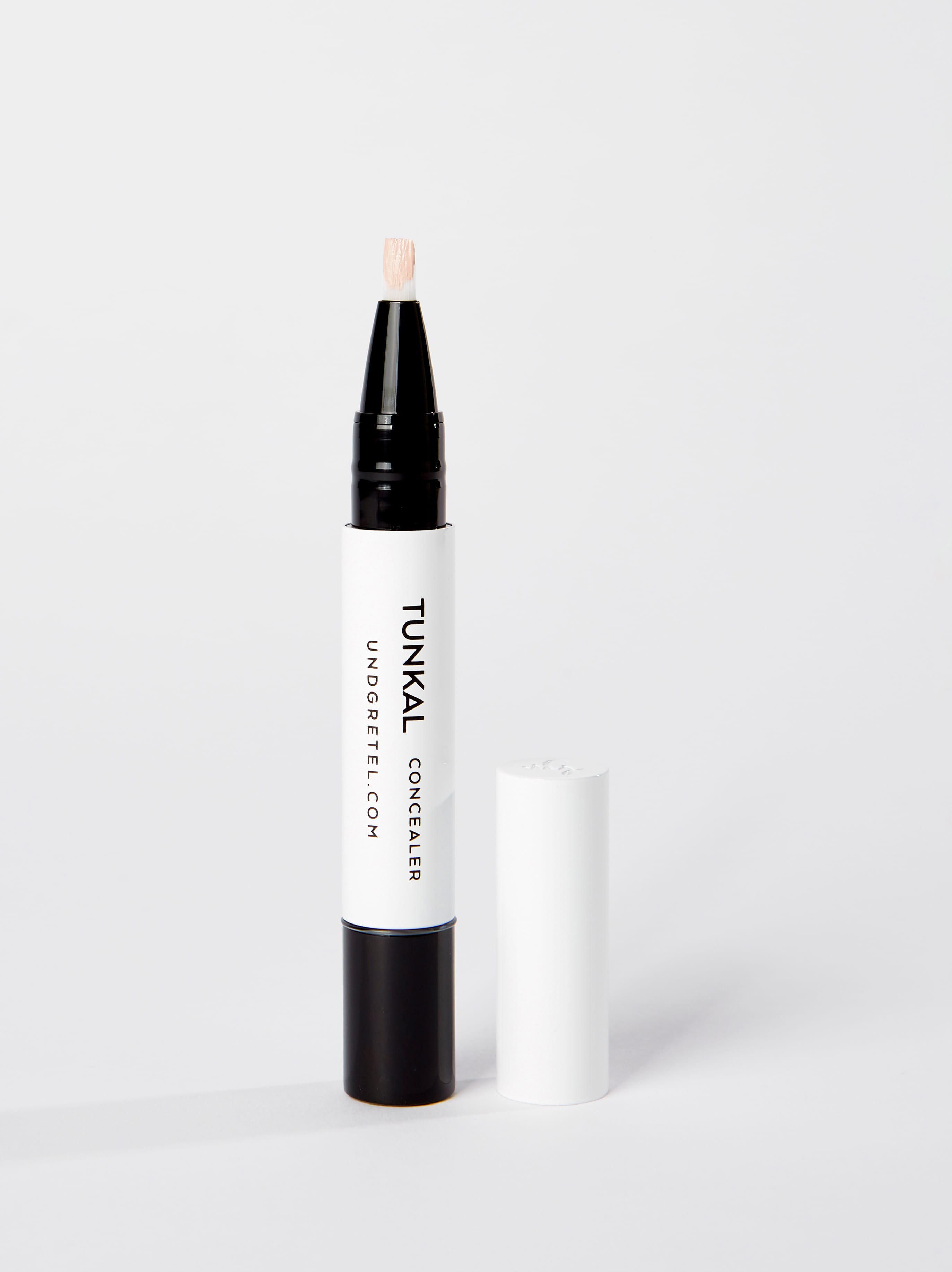 und-gretel-tunkal-concealer-outlet-pflegender-abdeckstift image 5