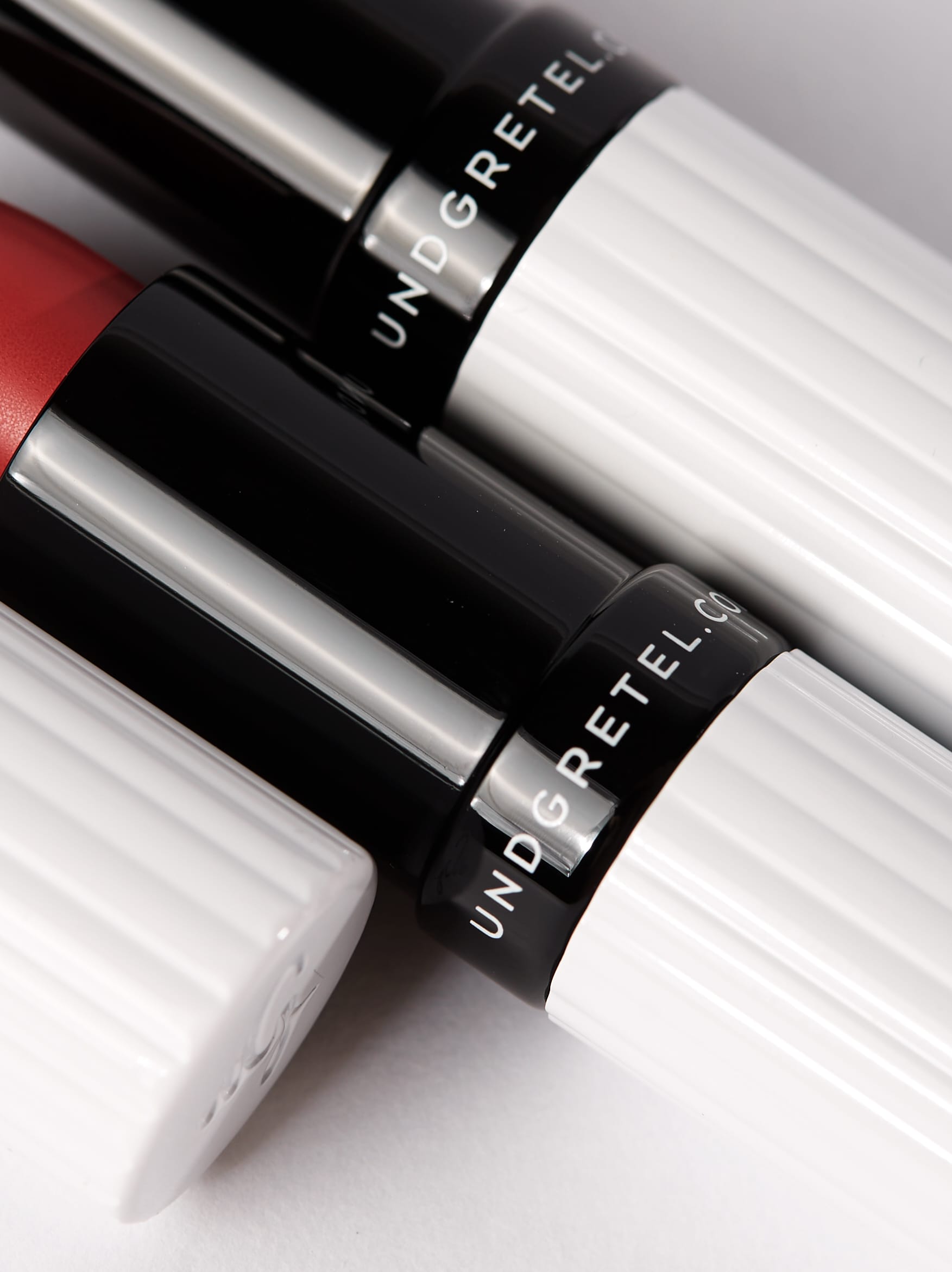 und-gretel-tagarot-lippenstift-cremig image 2