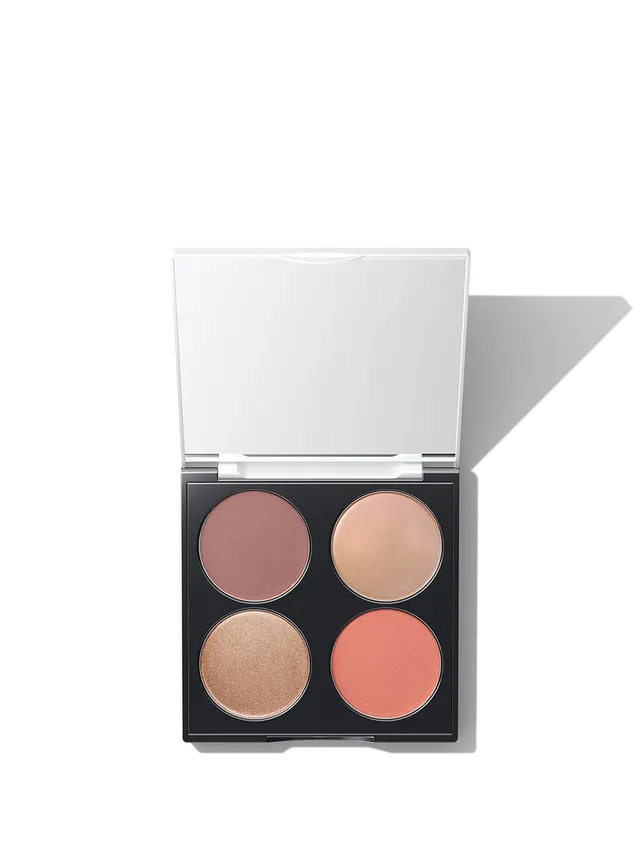 und-gretel-the-nomad-make-up-palette image 1