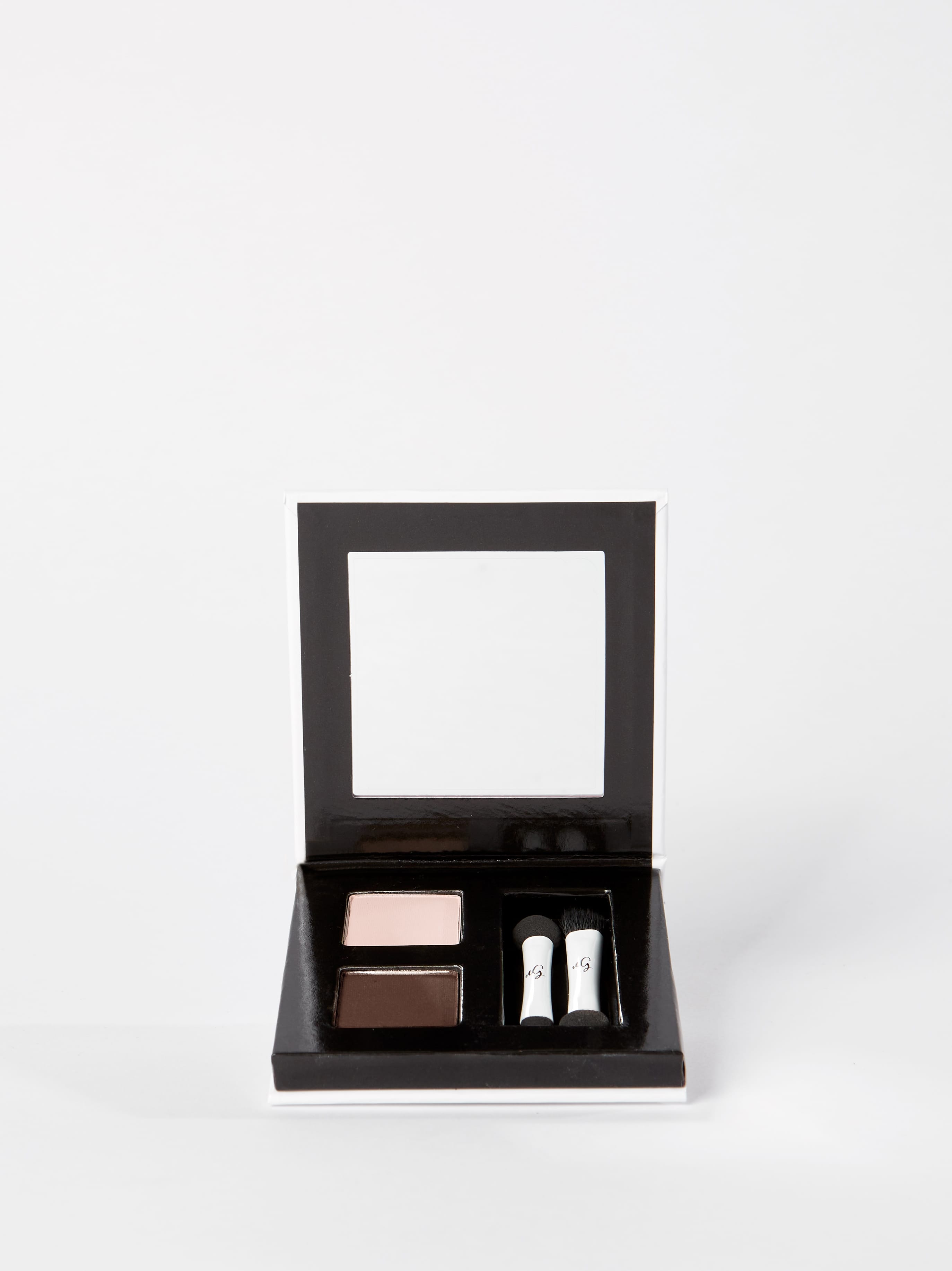 und-gretel-zinnemin-lidschatten-duo-champagner-mokka image 4