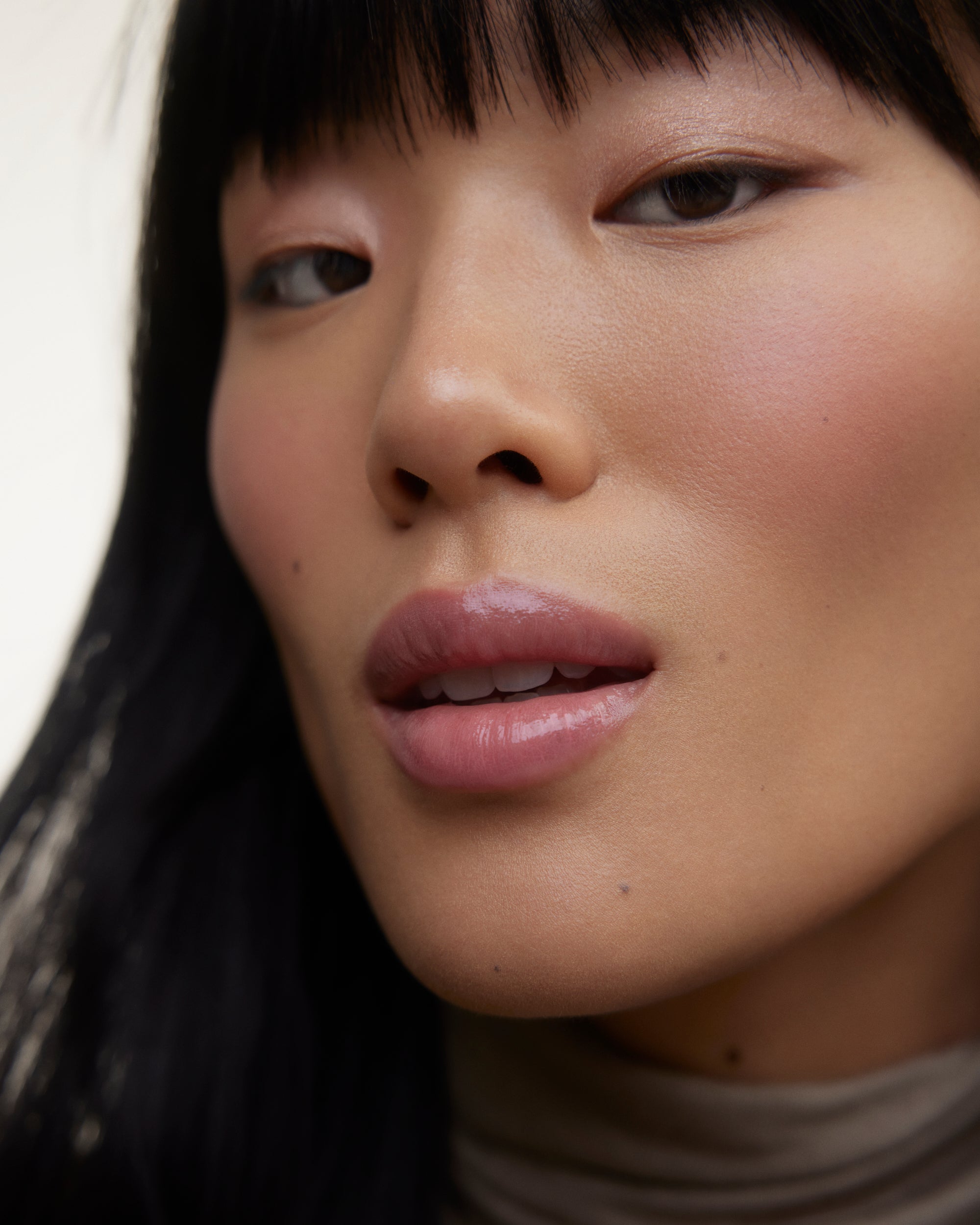 wonderblush-la-laque-tinted-lip-oil-get-ntes-lippen-l image 7