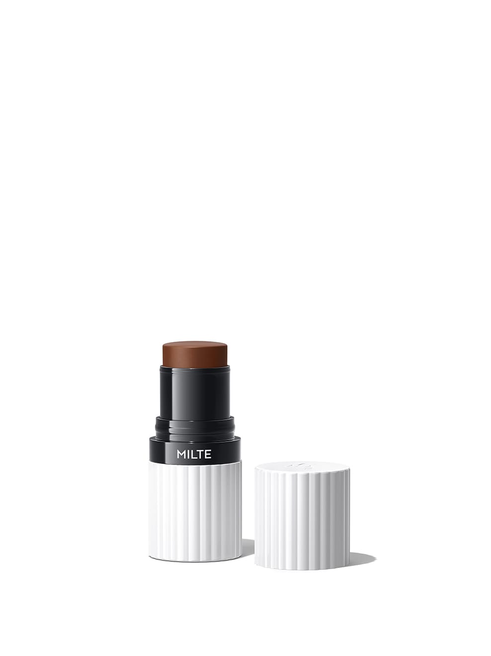 und-gretel-milte-bronzing-stick-contouring image 5