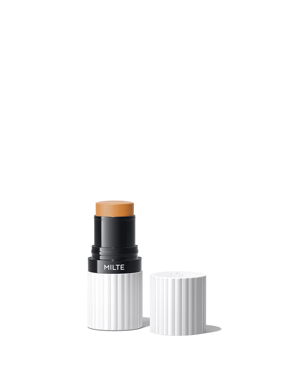 und-gretel-milte-soft-cream-foundation-stick image 6