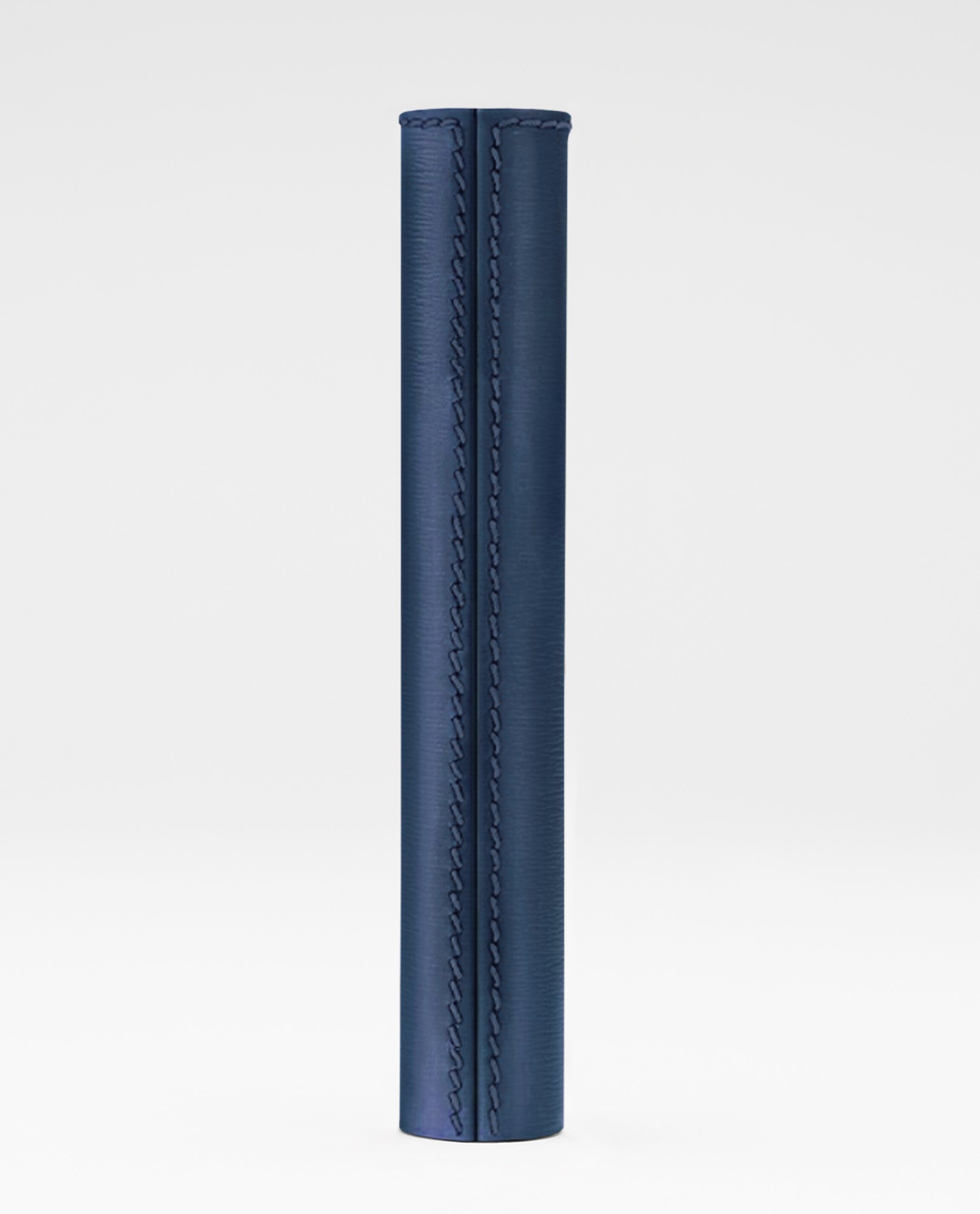 la-bouche-rouge-paris-leder-mascara-h-lle-mascara-etui image 6
