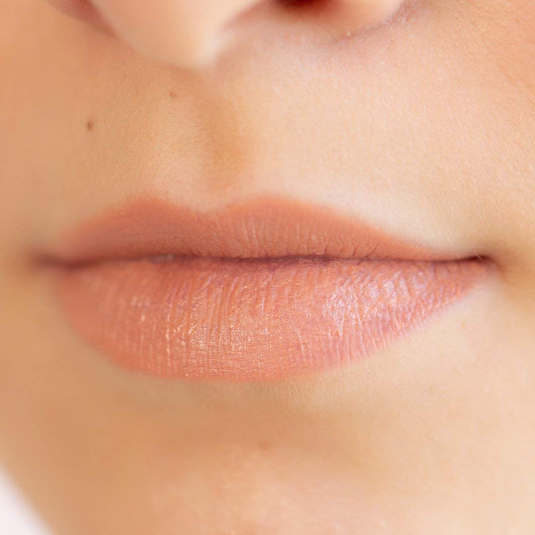 nui-cosmetics-natural-lipstick-tahnee-veganer-lippenstift-warmer-nudeton image 4