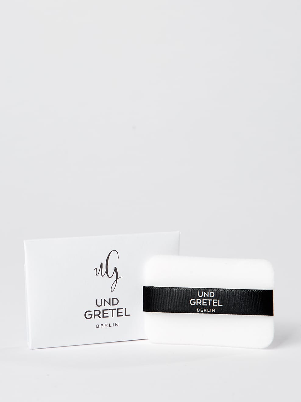 und-gretel-ilge-puderquaste-powder-puff-f-r-setting-powder image 2