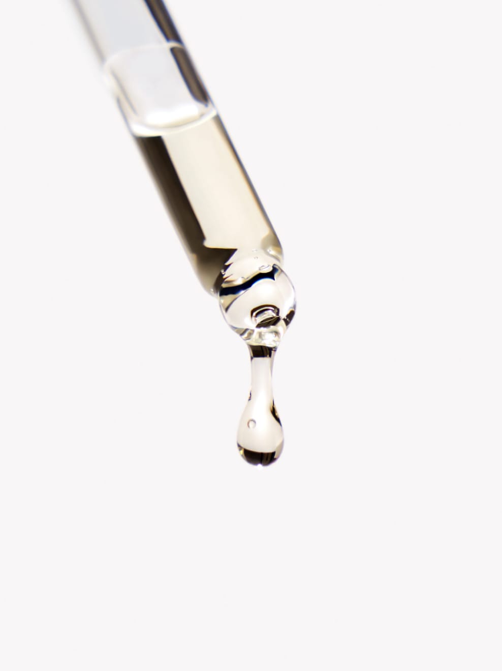 und-gretel-pur-hyaluron-serum image 4
