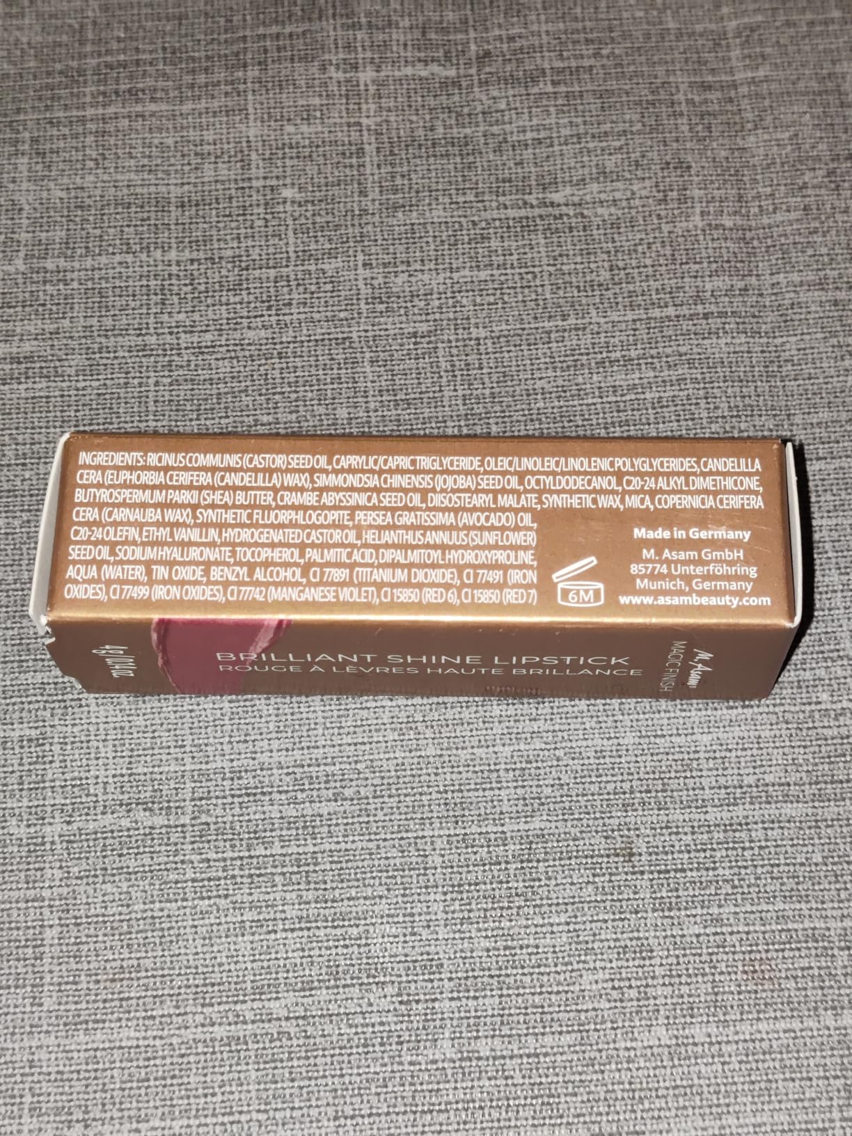Zart und glänzend