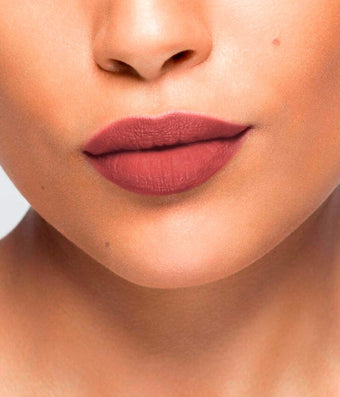 la-bouche-rouge-paris-the-blushing-nude-lippenstift-set-tiefes-pink-nude-matt-ro image 7