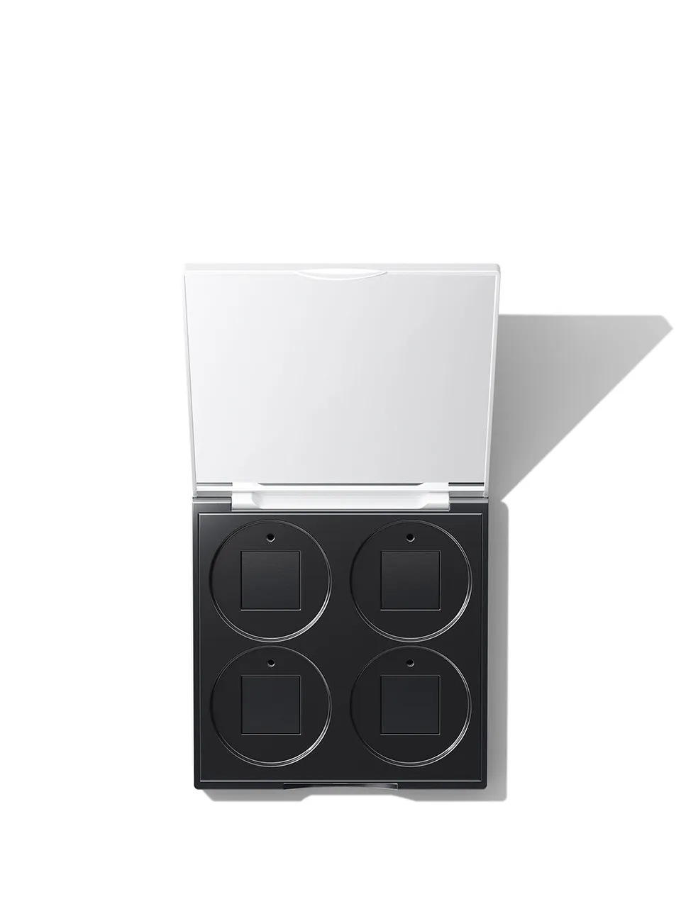und-gretel-refillable-face-palette-case-leeres-nachf-ll-case image 1
